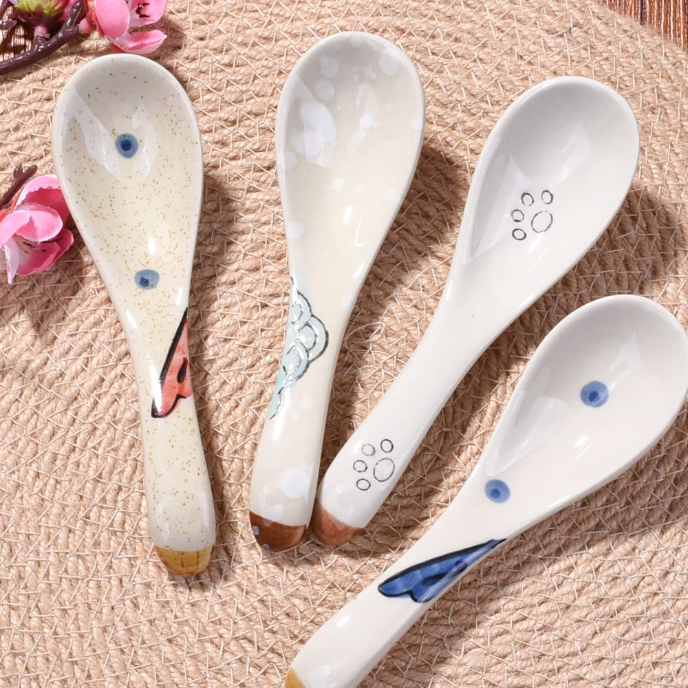 Swlthwen Ceramic Soup Spoons Set of 4, Porcelain Japanese Ramen Spoons for Ramen Pho Dessert Ice Cream Wonton Beige