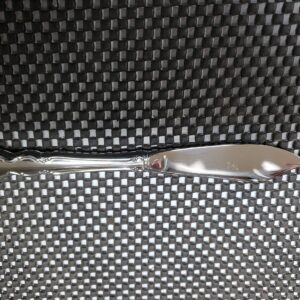 Oneida Satin Dover Butter Knife