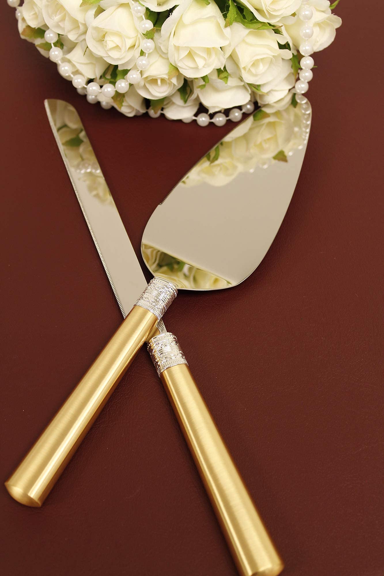 Vera Wang With Love Gold Personalized Wedding Cake Knife and Server Set, Custom Engraved Wedding Cake Cutting Set, Accessories and Gifts for the Bride and Groom
