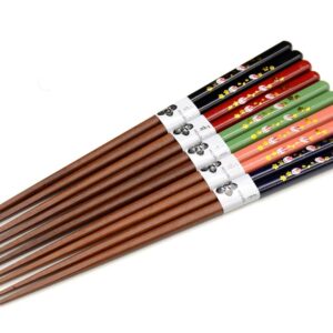 OMyTea 5 Pairs Chopsticks Reusable - Japanese Wooden Chopsticks Gift Sets, 9 Inch/23cm, for Sushi, Noodles, Rice, Camping, Travel (Sakura & Rabbits)