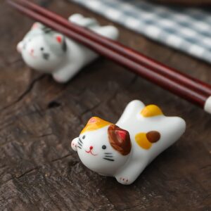 5 Pack Cat Chopsticks Rest Set, Chinese Paint Brush Rests, Japanese Style Porcelain Cute Lucky Cat Ceramic Chopsticks Holder Rack for Dinner Fork Spoon Knife Tableware, Home Kitchen Gift (Cute Cat)