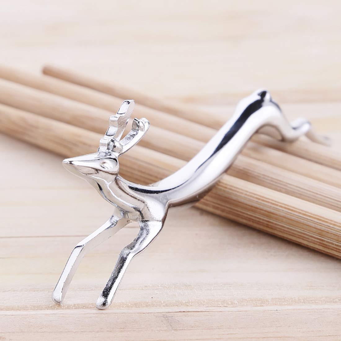 MULHUE Silver Zinc Alloy Lovely Leaping Deer Chopsticks Rest Spoons Stand Forks Knifes Holder Rack Stand Metal Craft Table Decoration 4 Pcs