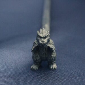 Falkert Figure Godzilla with Chopstick Rest, Gray