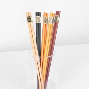 Limoer Reusable Chopsticks Wooden Chinese Japanese Style 5-Pairs Set of Chopsticks Gift boxwood style 8.86 Inch