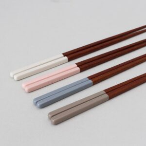 Rose Wood Lacquer Wooden chopsticks Set of 4 Non Stick (4PCS) (Beige)