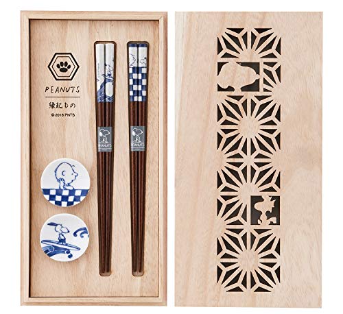 Peanuts SN80-842H Snoopy Dyed Chopsticks, Pair Set (Comes in Wooden Box)