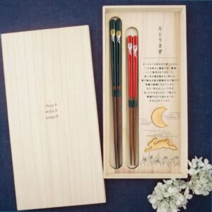 hyozaemon chopsticks gift set dishwasher safe happy moon rabit(chopsticks x2, rest x2 ,box), chopsticks: black/23.5cm x1, red/21.5cm x1