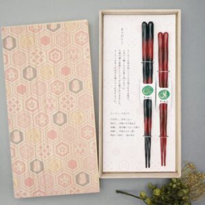 hyozaemon chopsticks gift set fukufukumeoto arigato(kezurichopsticks x2: 23.5cm,21.5cm, box)
