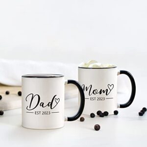 YHRJWN - Mom and Dad Mug, Mom Dad Est 2023 Coffee Mug Set, Gifts for New Parents, New Mom Dad Gifts, Pregnancy Gifts for First Time Moms Couple, First Fathers Day Mothers Day Gifts, 11Oz(Black Handle)