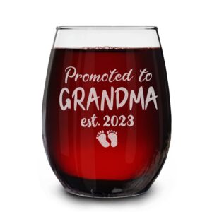 shop4ever promoted to grandma est 2023 engraved stemless wine glass gift for first time grandmother, new grandma, grandma to be, grammy