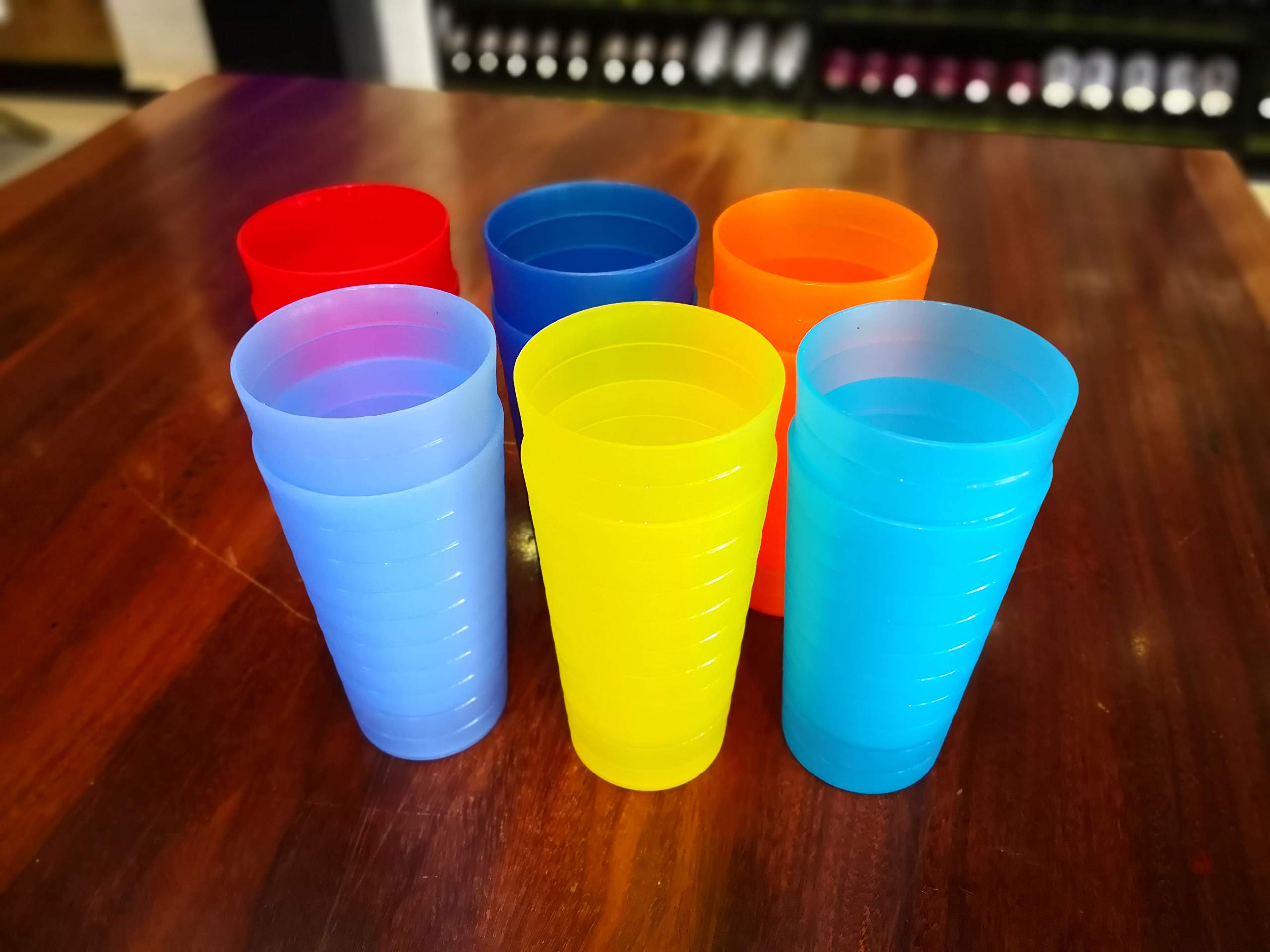 YUYUHUA 22-ounce Plastic Tumblers Unbreakable BPA Free Dishwasher Safe Set of 12 in Multicolors Reusable Drinking Cups