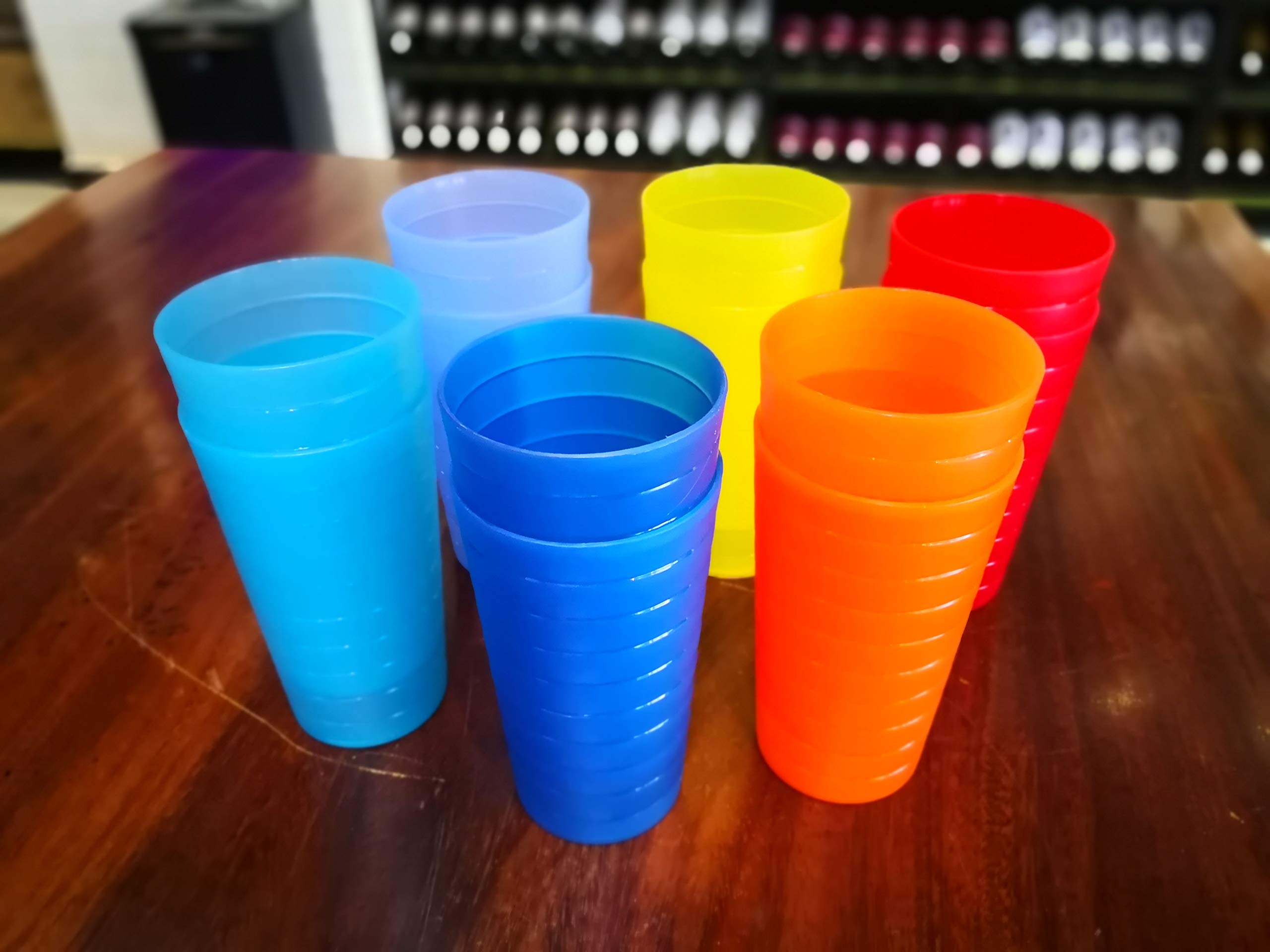 YUYUHUA 22-ounce Plastic Tumblers Unbreakable BPA Free Dishwasher Safe Set of 12 in Multicolors Reusable Drinking Cups