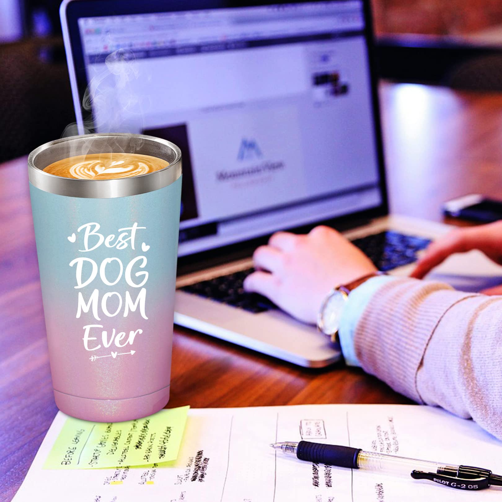 BIRGILT Dog Mom Gifts for Women - Best Dog Mom Ever - Dog Mom Mothers Day Gift - Funny Christmas Birthday Gifts for Mom, Dog Mum - 20oz Dog Mom Tumbler