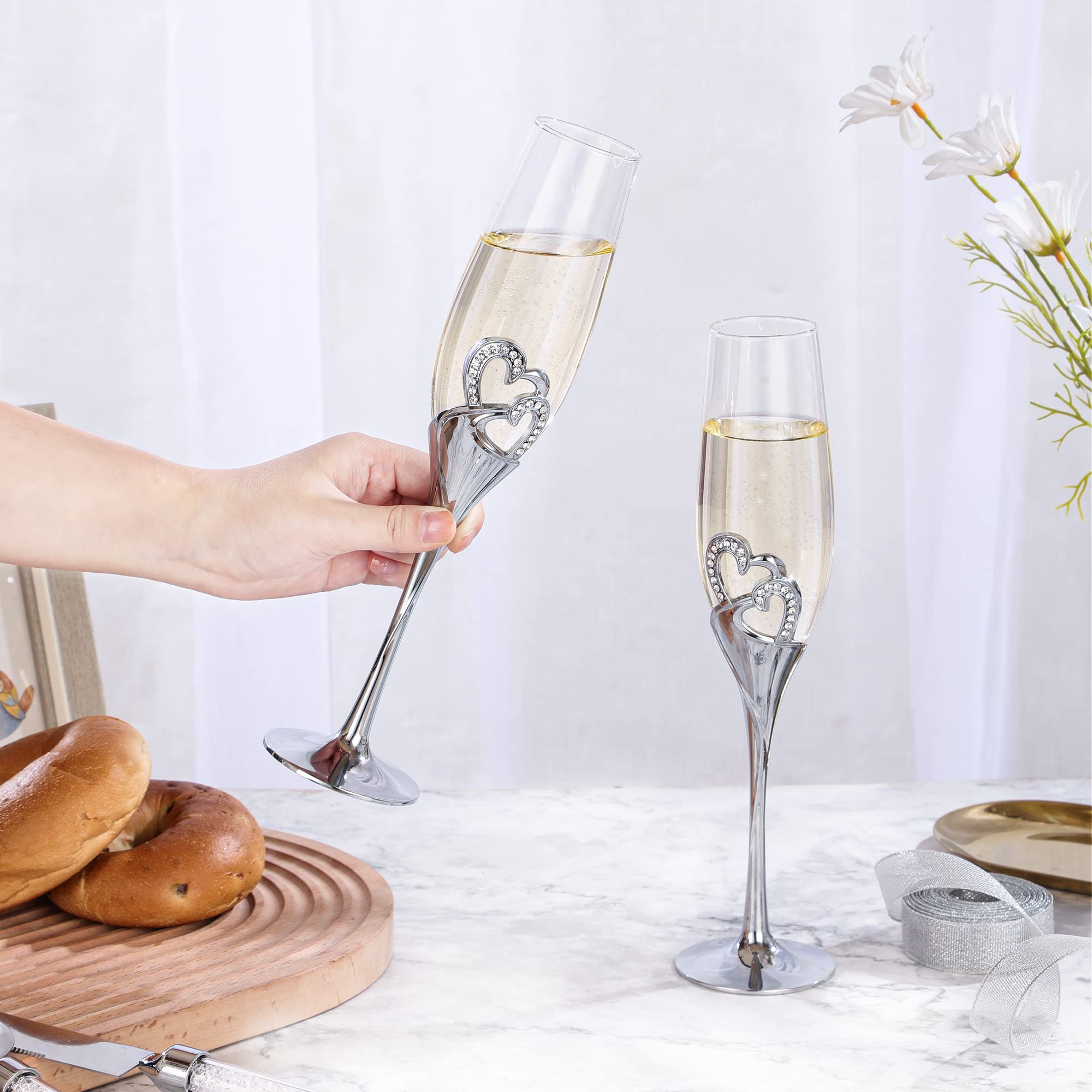 4 Piece Champagne Flutes and Cake Knife Server Set, Bride and Groom Toasting Flutes with Cake Cutting Set, Diamond Champagne Glasses Set for Wedding Reception Anniversary Party House Warming, Silver