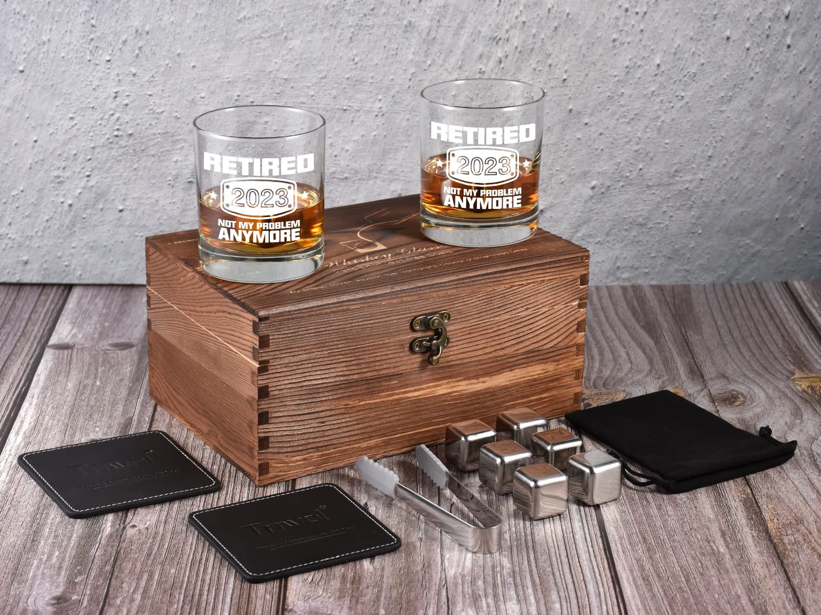 2023 Retirement Gifts for Men, Funny Retired 2023 Not My Problem Any More Whiskey Glass Wooden Gift Boxed Set, Happy Retirement Gifts for Boss, Office Coworkers, Dad, Husband, Brother, Friends