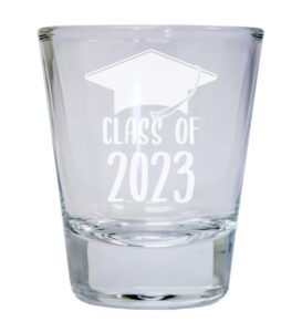 r and r imports class of 2023 grad 2 ounce etched round shot glass (single)