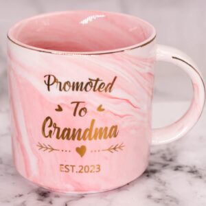 Mugpie Promoted to Grandma 2023 Gifts Coffee Mug - Funny Birthday Gifts for Mom Sister Best Friend - Mother's Day Christmas Gifts from Daughter Son Sibling BFF - Baby Shower First Time Grandma Gift