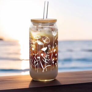 ANOTION Wildflower Glass Cups With Lids and Straws, Iced Coffee Cup Beer Can Shaped Glass 20 Oz Glass Coffee Cups Reusable Drinking Glasses Tumbler Gift for Women Sister Mom