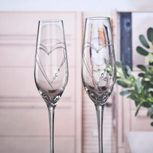 parihy champagne flutes, bride and groom wedding toasting champagne glasses set of 2 with engraved love heart design embellished with crystal, wedding engagement christmas gifts for couple