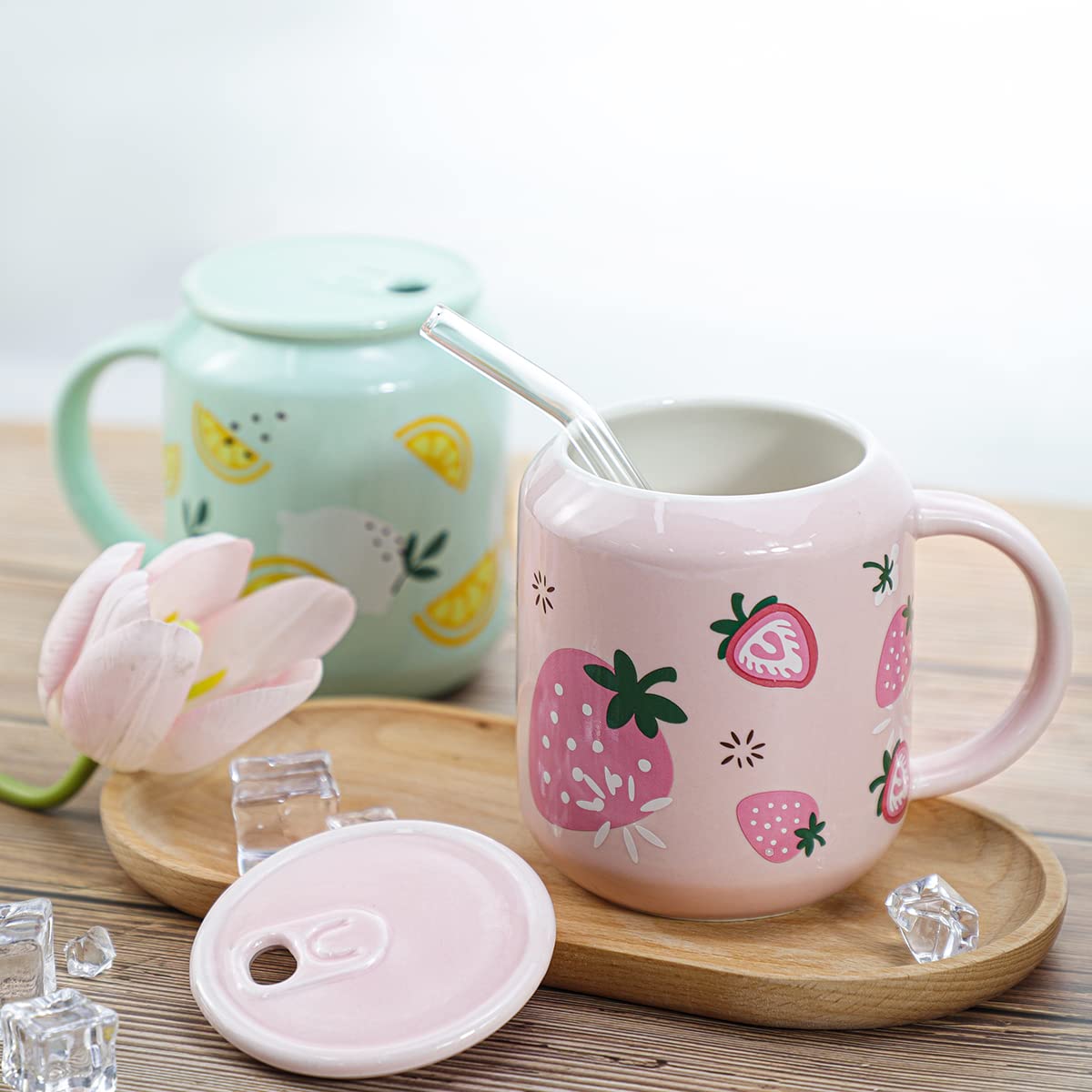 Sizikato Porcelain Mug with Lid and Straw, 13 Oz Water Cup with Handle, Cute Strawberry Pattern