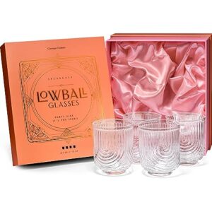 glassique cadeau vintage art deco lowball gatsby cocktail glasses | set of 4 | 13 oz double old fashioned tumblers for drinking classic whiskey, gin, vodka bar drinks | round short glassware