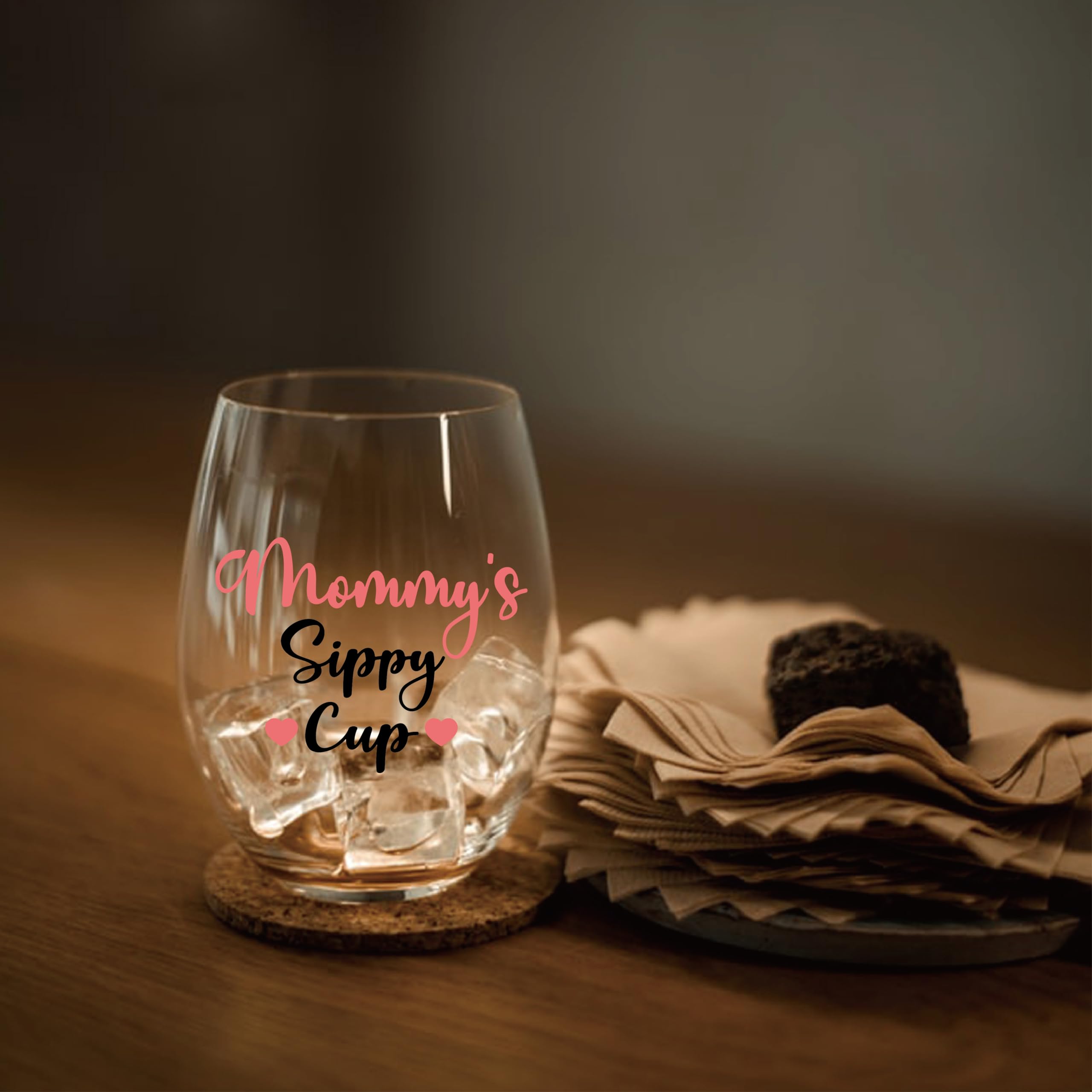 Perfectinsoy Mommy's Sippy Cup, Funny Wine Glass 15oz, First Mothers Day Gifts for Mom, Wife, Birthday Gift for Mom, Funny Mom Gifts from Daughter, Son, Mom To Be, New Mom, Pregnant Mom