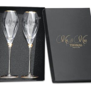 Krezy Case Set of 2 Personalized Wedding Engraved Champagne Flutes- Mr and Mrs Design - For Weddings,Parties and Anniversary