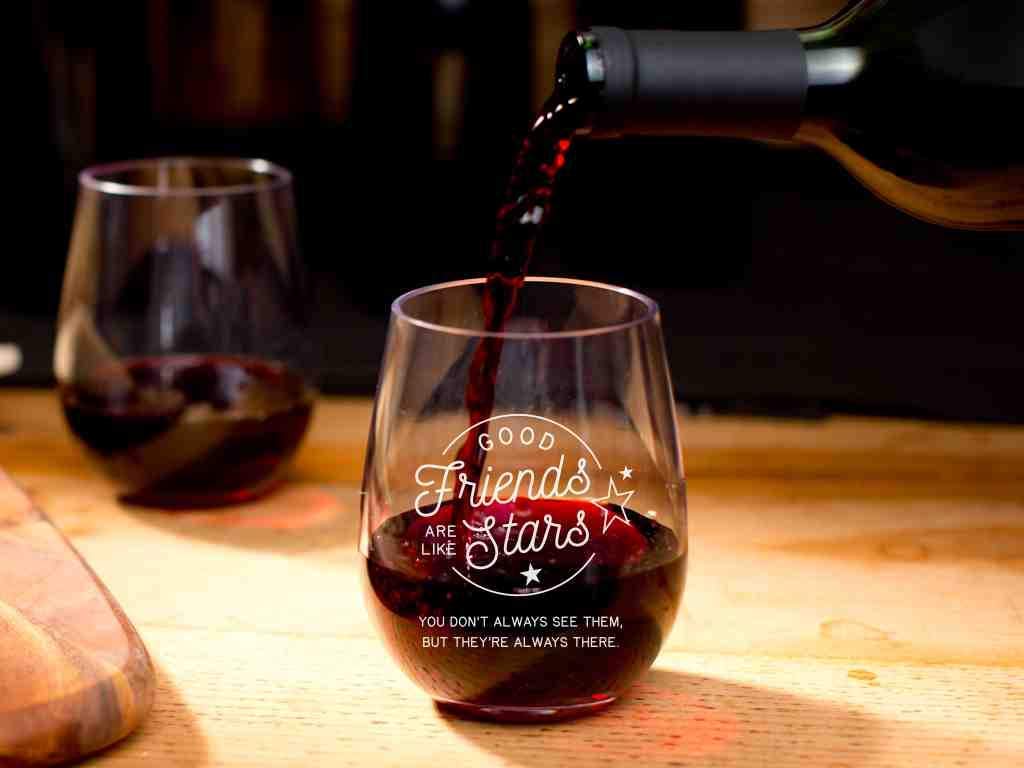 GSM Brands Stemless Wine Glass for Best Friend - Made of Unbreakable Tritan Plastic and Dishwasher Safe - 16 ounces