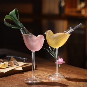 USEEKRIL Cocktail Glass Set of 2 Bird Glasses Drinking Bird Shaped Wine Glass 5oz Unique Bird Shape Martini Goblet Glassware Champagne Coupe Glass for KTV Home Bar Club
