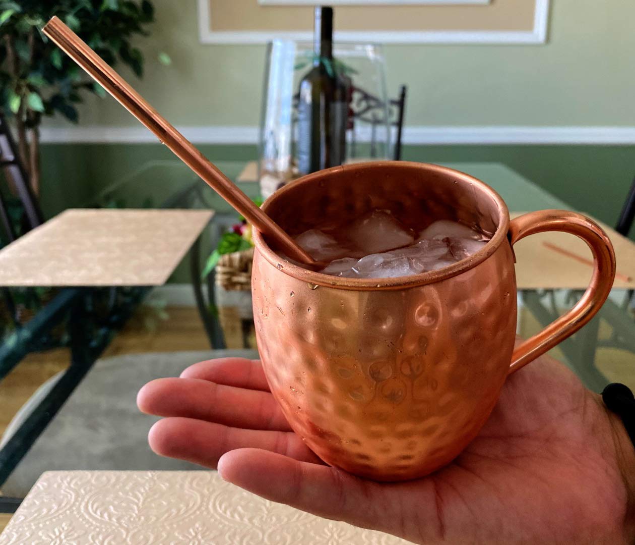 SciencePurchase Set of 4 Pure Copper Moscow Mule Mugs Gift Set with 4 Copper Cocktail Straws and 2 Shot Glasses, Each Hammered Mug Holds 18 Ounces