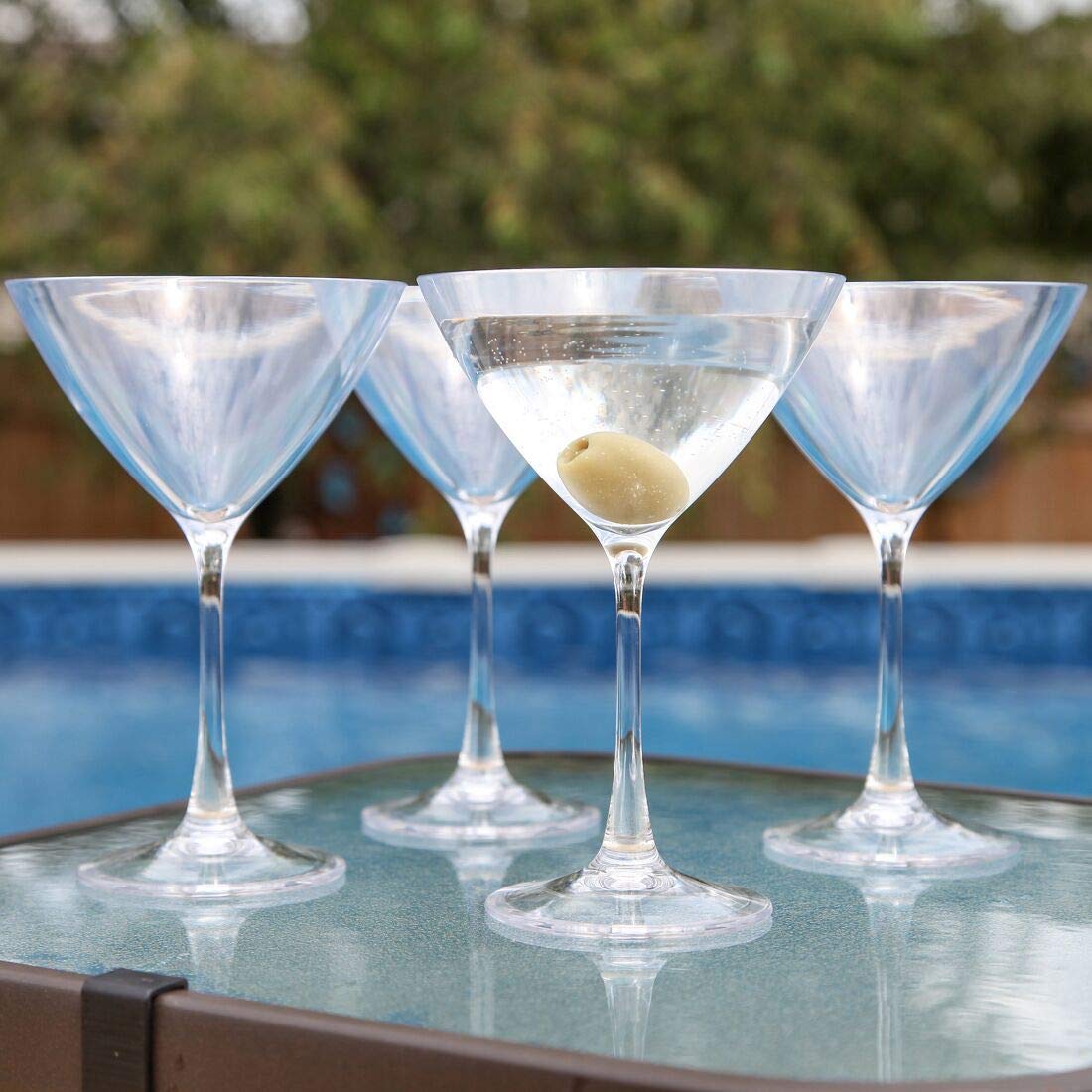 Lily's Home Unbreakable Acrylic Martini Glasses, Made of Shatterproof Plastic and Ideal for Indoor and Outdoor Use, Reusable, Crystal Clear (8.5 oz. Each, Set of 4)