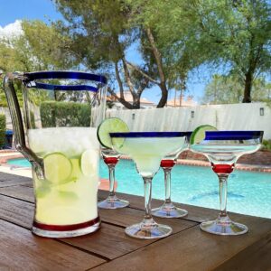 Lily's Home Unbreakable Acrylic Margarita Glasses with Colored Rim, Made of Shatterproof Plastic and Ideal for Indoor and Outdoor Use, Reusable, Crystal Clear (14 oz. Each, Set of 4)
