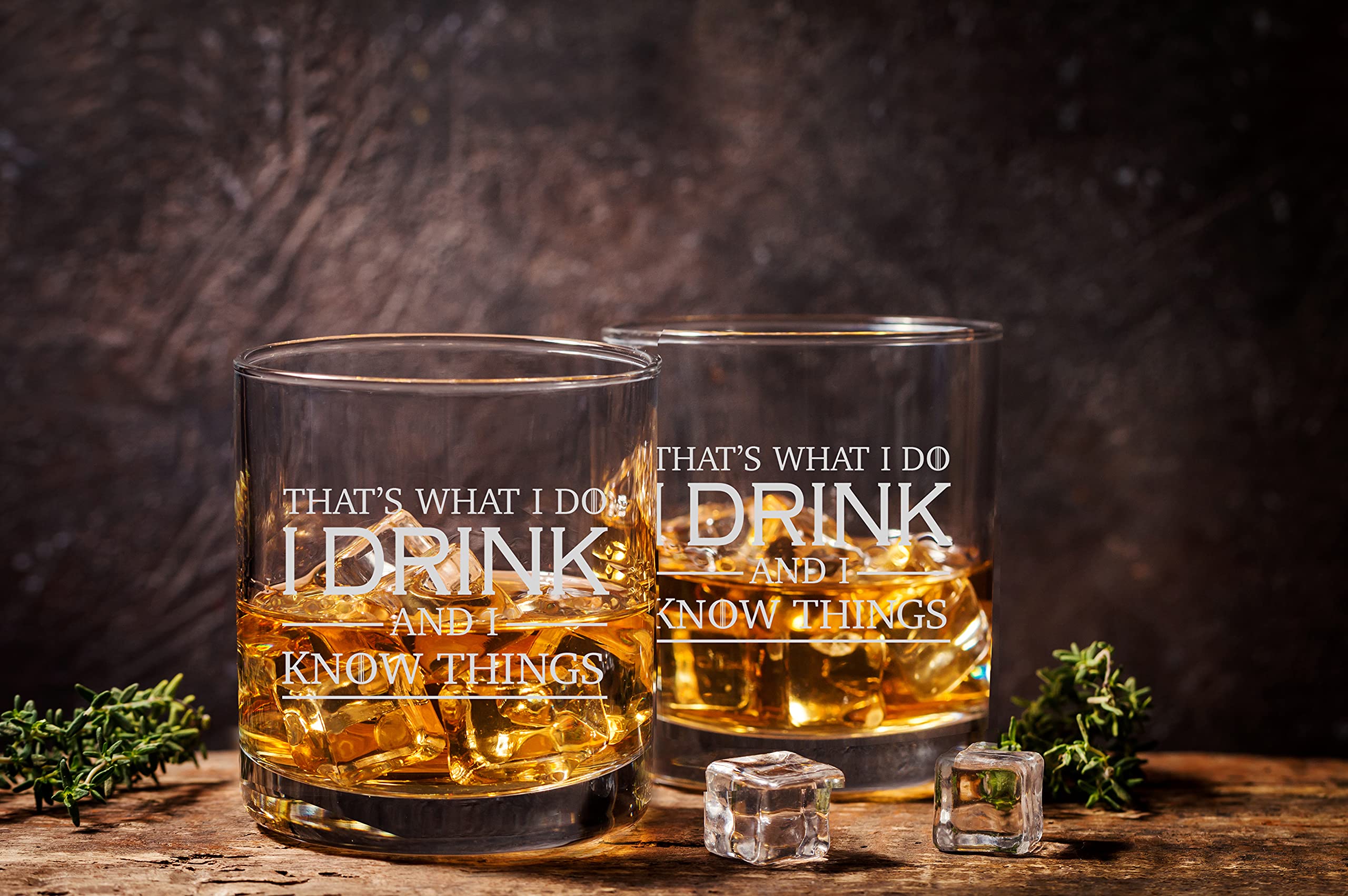 I Drink and I Know Things Funny Premium Whiskey Glasses for Men, Women, Adults, Personalized Drink Glass Birthday Gifts for Friends, Mom, Dad, Man, Coworkers, Unique Gifts for Him, Friends, 11 oz