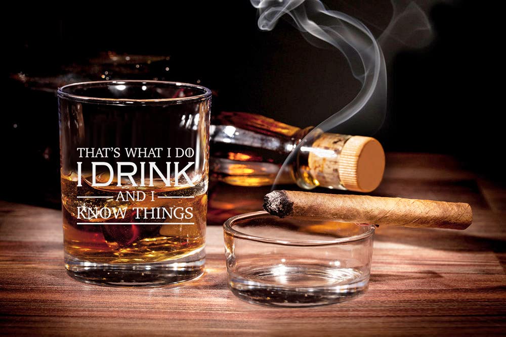 I Drink and I Know Things Funny Premium Whiskey Glasses for Men, Women, Adults, Personalized Drink Glass Birthday Gifts for Friends, Mom, Dad, Man, Coworkers, Unique Gifts for Him, Friends, 11 oz