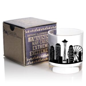 Toasted Tales - Seattle Skyline Cityscapes Whiskey Glass | Gift for Seattle City People | Old Fashioned Rocks Urban City Glasses | Seattle City Lovers Gift | American City Drinkwares Glasses (11 oz)
