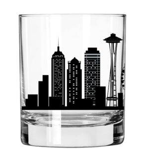 Toasted Tales - Seattle Skyline Cityscapes Whiskey Glass | Gift for Seattle City People | Old Fashioned Rocks Urban City Glasses | Seattle City Lovers Gift | American City Drinkwares Glasses (11 oz)