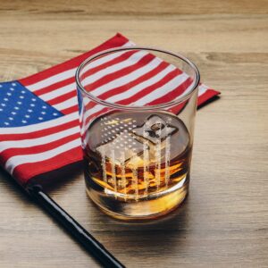 Distressed American Flag - Old Fashioned Whiskey Rocks Bourbon Glass - 10 oz capacity