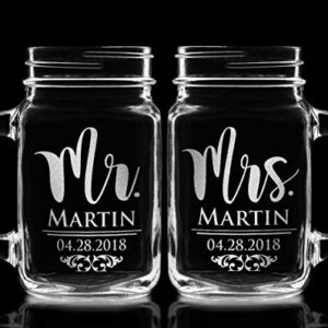 Mr. Mrs. Set of 2 Mason Jars Couples Personalized Glasses Wedding Favor for Bride Groom Newlyweds to Be Husband Wife 50th 25th Idea Personalized Last Name Couple Present