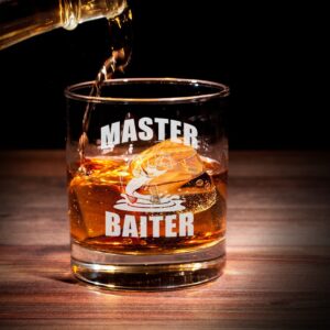 NeeNoNex Master Baiter Fishing Whiskey Glass - Funny Fisherman Gift