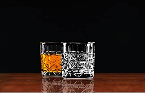 Circleware Walse Heavy Base Whiskey Glass Drinking Glasses, Set of 4, Entertainment Dinnerware Glassware for Water, Juice, Beer Bar Liquor Dining Decor Beverage Cups Gifts, 11.25 oz, Wales DOF