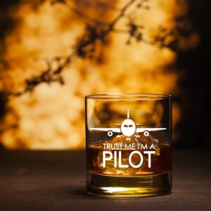 Perfectinsoy Trust me I'm a Pilot Whiskey Glass, Retired Pilot Whiskey Glass, Pilots Retiring Flight Attendants Helicopter Aviator Airman, Aviation Airline,Retirement Gifts for Coworkers