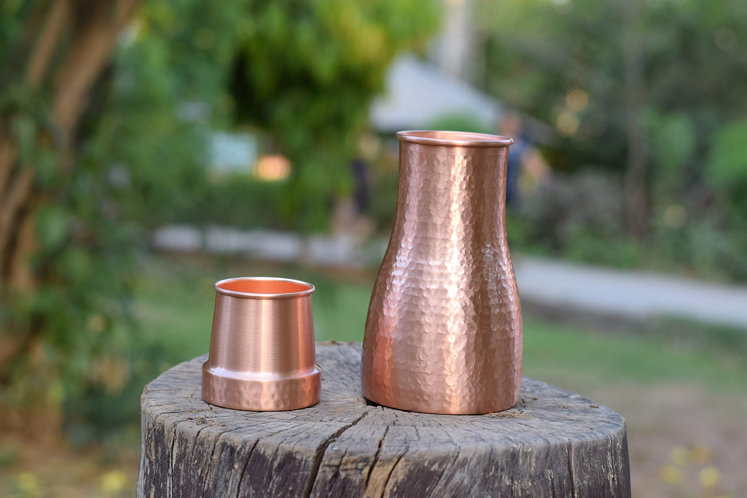 De Kulture Hammered Pure Copper Carafe Pitcher With Cap, Ideal Drinkware With Ayurveda and Yoga Benefits, 4 x 8 Inches (DH), 1 litre