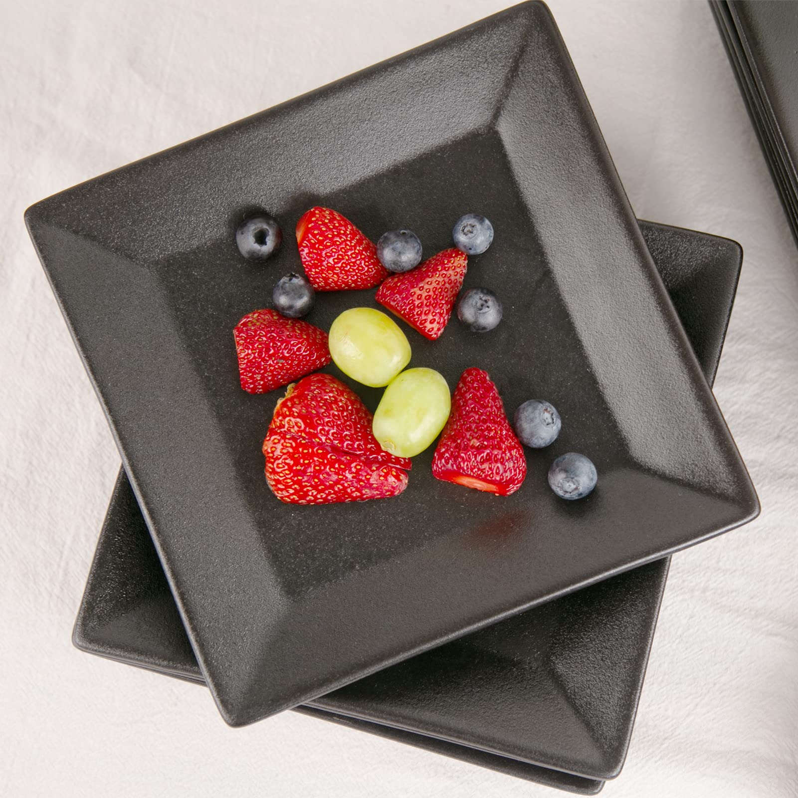 vicrays Ceramic Square Dinner Plates Set 8 inch Porcelain Serving Plates for Salad Dessert Appetizer Bread - Set of 4 - Black