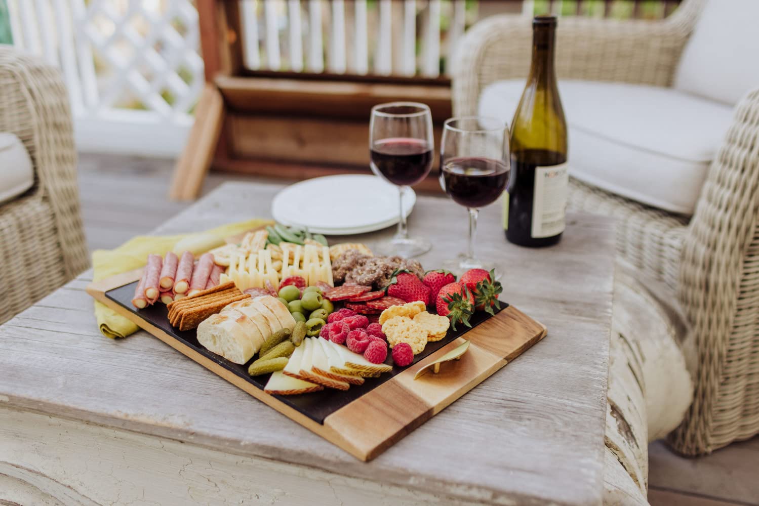 PICNIC TIME Disney Mickey Mouse & Minnie Mouse Covina Acacia and Slate Serving Tray, Charcuterie Board Set, Cheese Board, (Acacia Wood & Slate Black with Gold Accents)