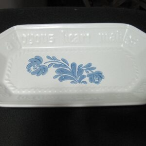 Pfaltzgraff Yorktowne Bread Tray/Platter/Serving Plate