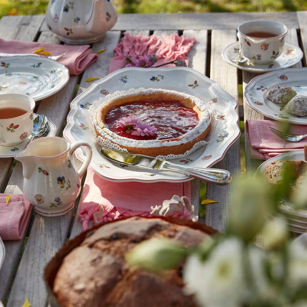 Petite Fleur Oval Platter by Villeroy & Boch - Premium Porcelain - Made in Germany - Dishwasher and Microwave Safe - 17 Inches, Floral