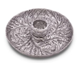arthur court designs metal chip and dip platter in artichoke pattern sand casted in aluminum with artisan quality hand polished designer tarnish-free 14.5 inch diameter