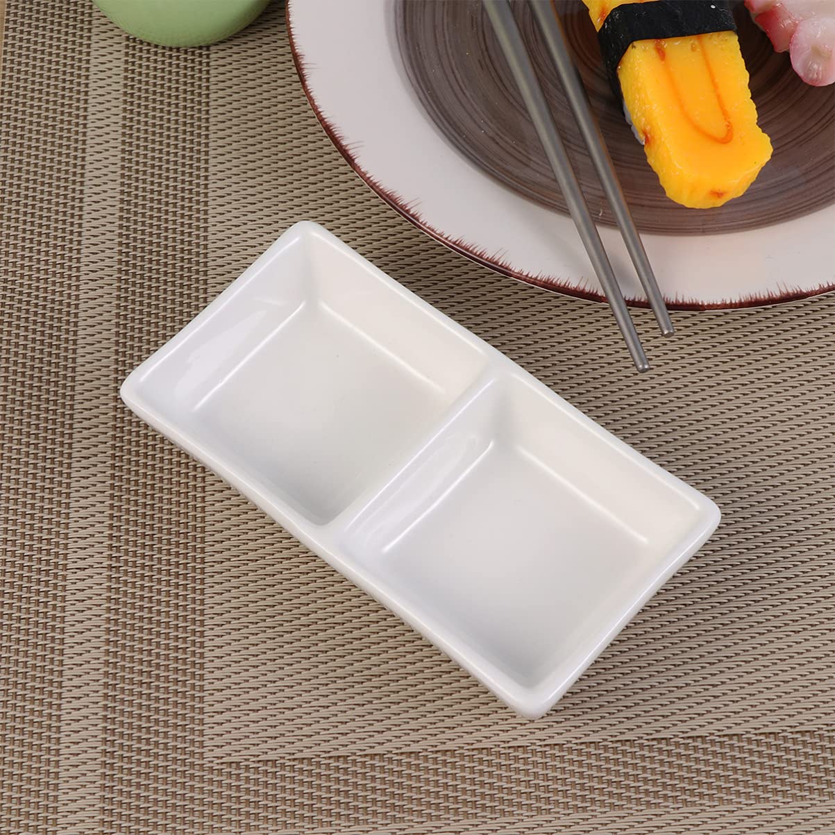 BESTonZON Serving Dishes 5.5 Inch White Ceramic Appetizer Serving Tray 2-Compartment Sauce Dishes Divided Snack Dishes for Dish Soy Sauce (White) Serving Platter