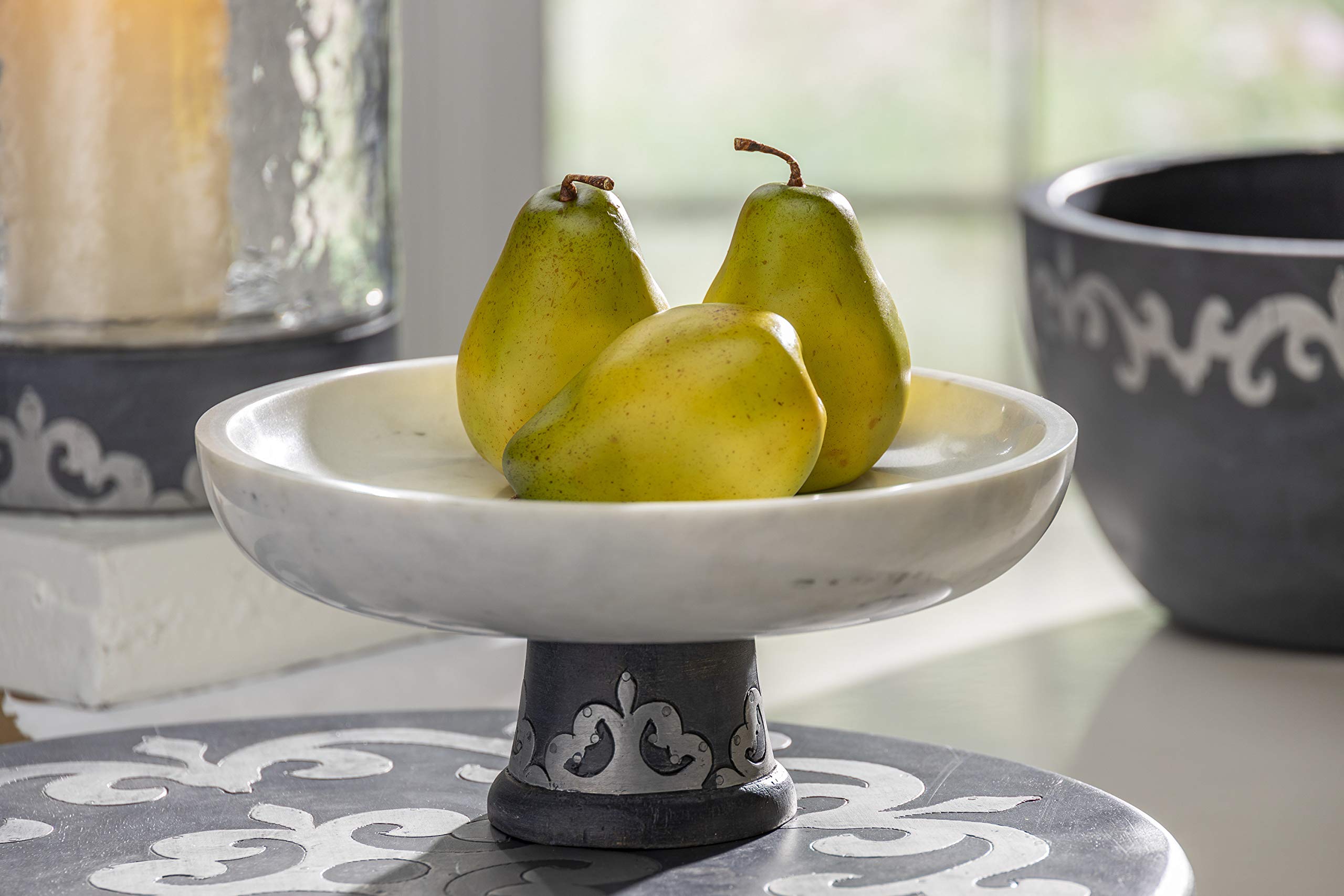 GG Collection White marble bowl on gray-washed metal-inlay pedestal