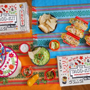 Taco Tuesday Box,The Taco kit table Set of 11 items for your Taco Tuesday,tortilla warmers, Taco Holders, Salsa Bowls, all you need to setup your taco night table for 2 persons in one Box